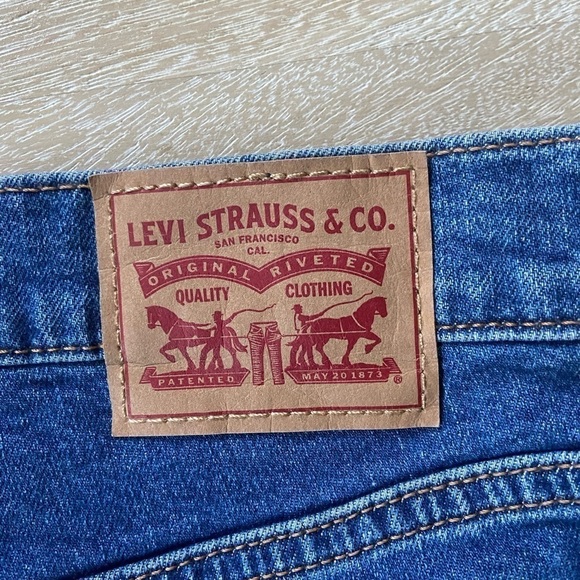 Levi’s Wedgie Skinny Classic High Rise Denim Blue Jeans Button Fly 16 Women’s - Picture 8 of 14